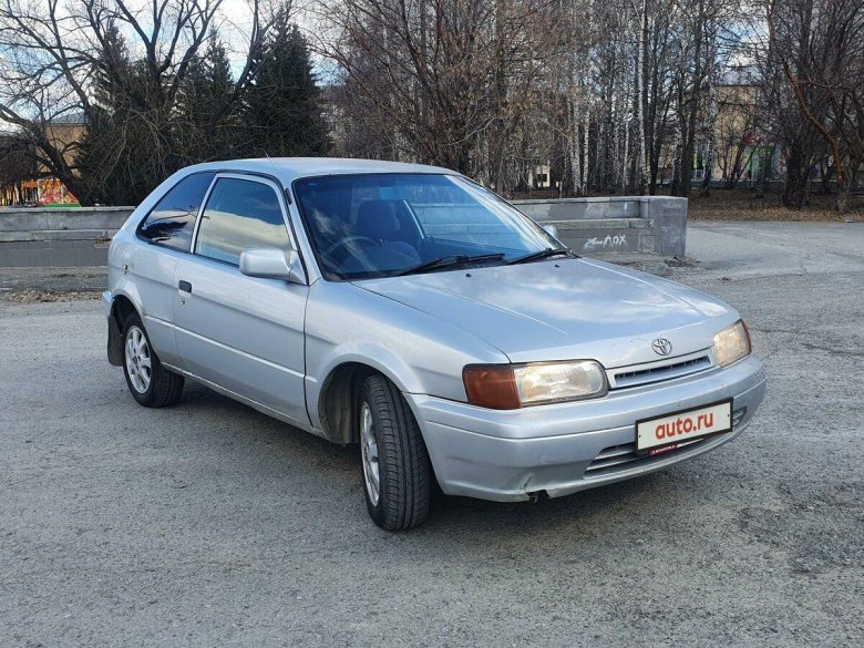 Nissan sunny n13