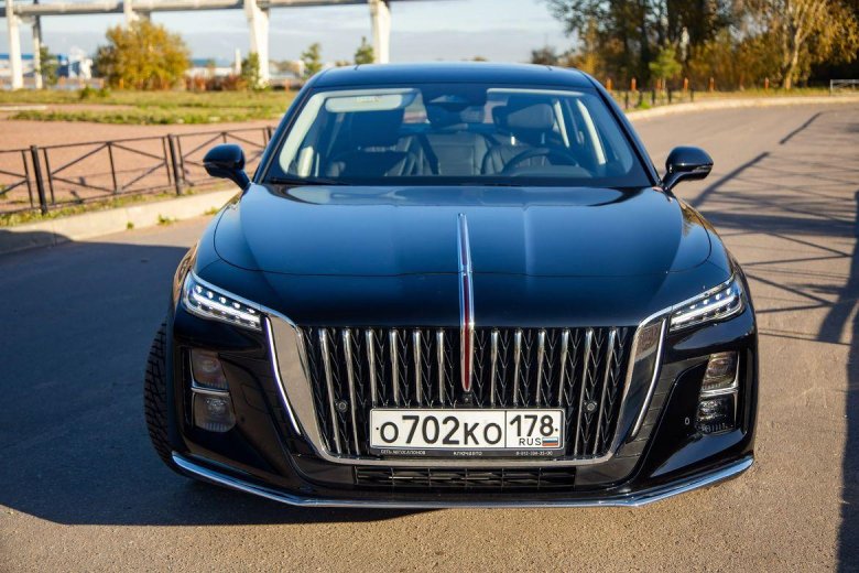 Hongqi h5 Волга
