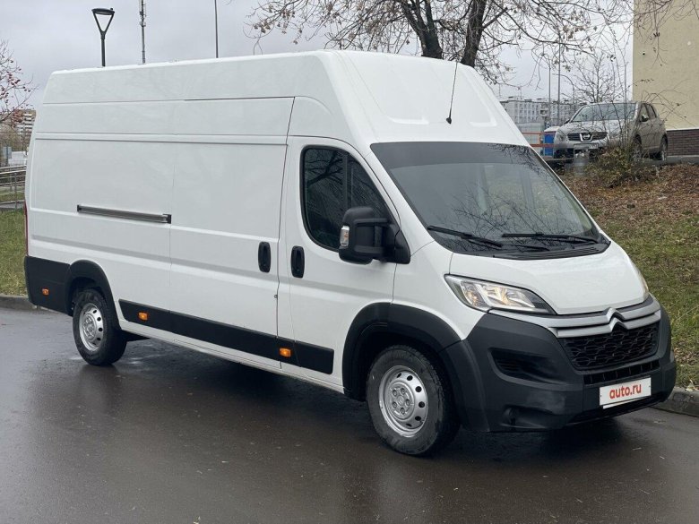 Автомобиль