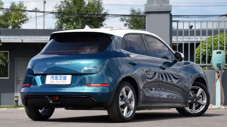 Китайский электромобиль ora