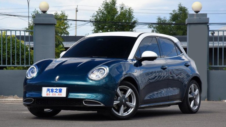 Китайский электромобиль ora