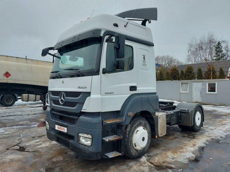 Автомобиль