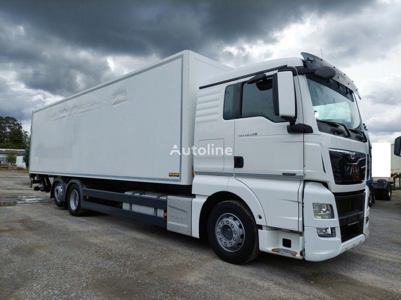 Автомобиль