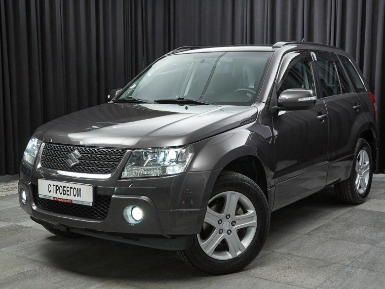 Suzuki grand vitara 2011