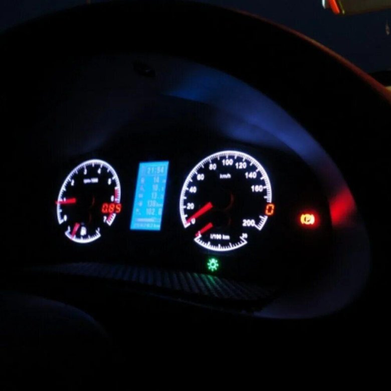 Внутри автомобиля