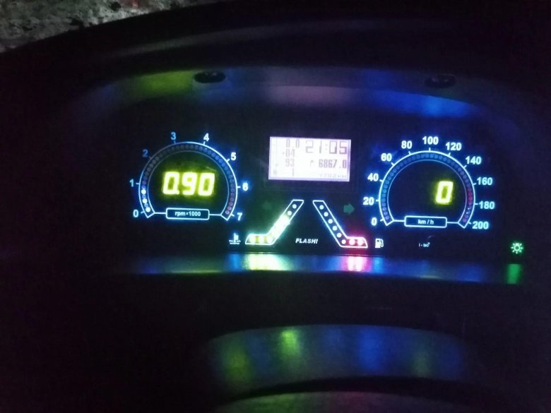 Flash x1 приборная панель