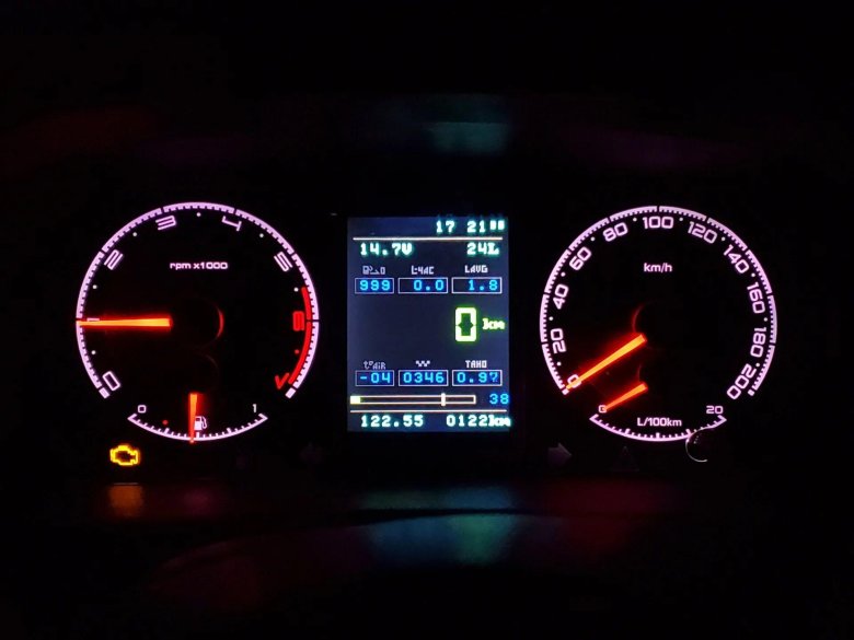 Приборная панель ваз 2114