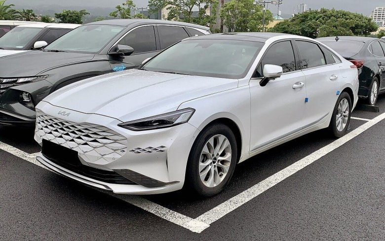 Mercedes-benz c-klasse amg iii (w204) рестайлинг