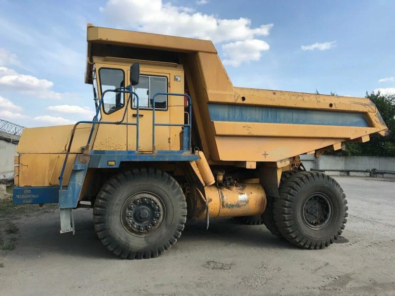 Автосамосвал БЕЛАЗ 7540