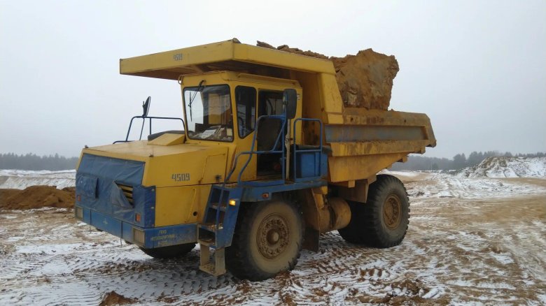 Автосамосвал БЕЛАЗ 7540