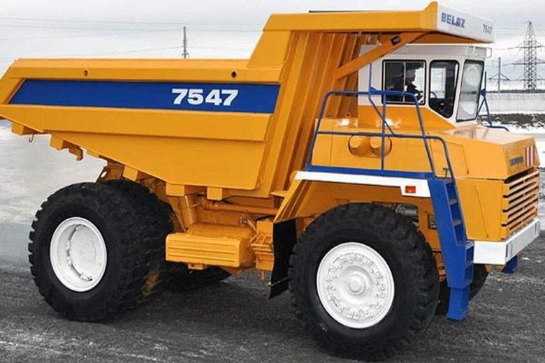 Самосвал БЕЛАЗ 7547