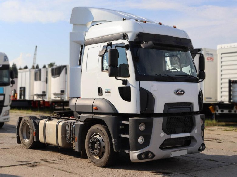 Седельный тягач