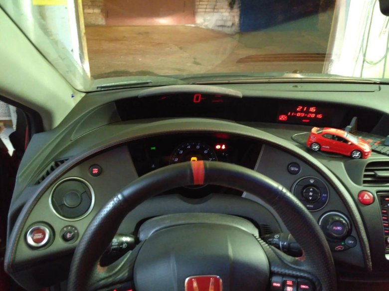 Honda Civic 5d панель приборов