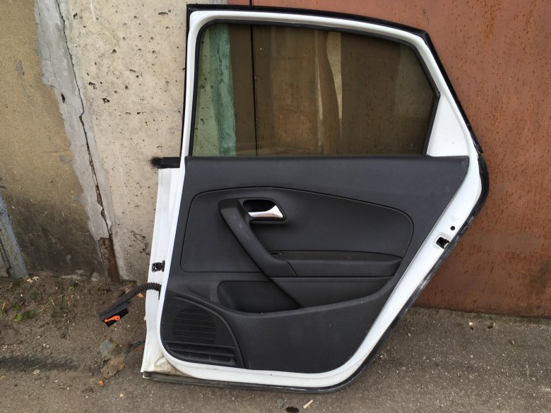 Дверь задняя VW поло 2021