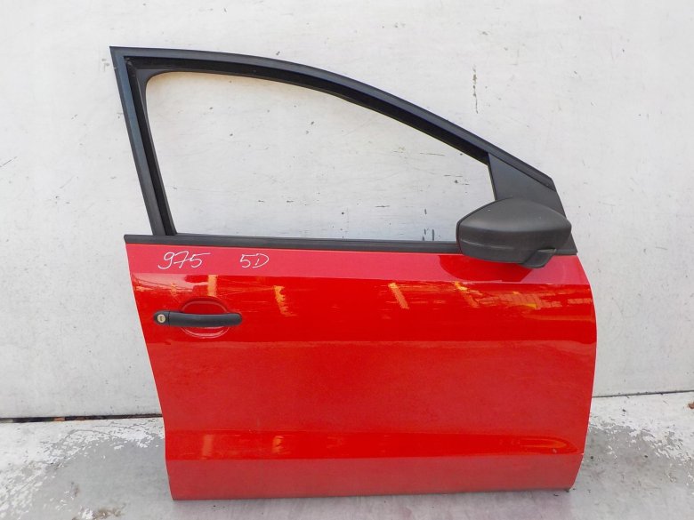 Дверь передняя правая Nissan Note e11