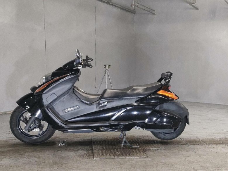 Автомобиль