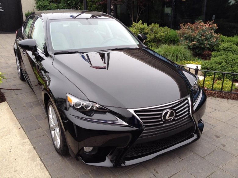 Lexus is 250 2014 черный