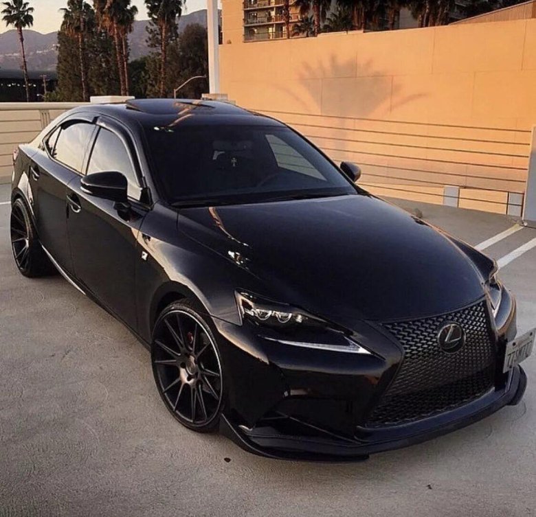 Лексус ИС 250