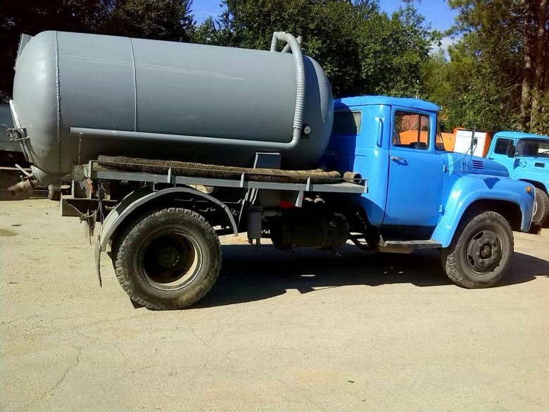 ЗИЛ 130 ассенизатор