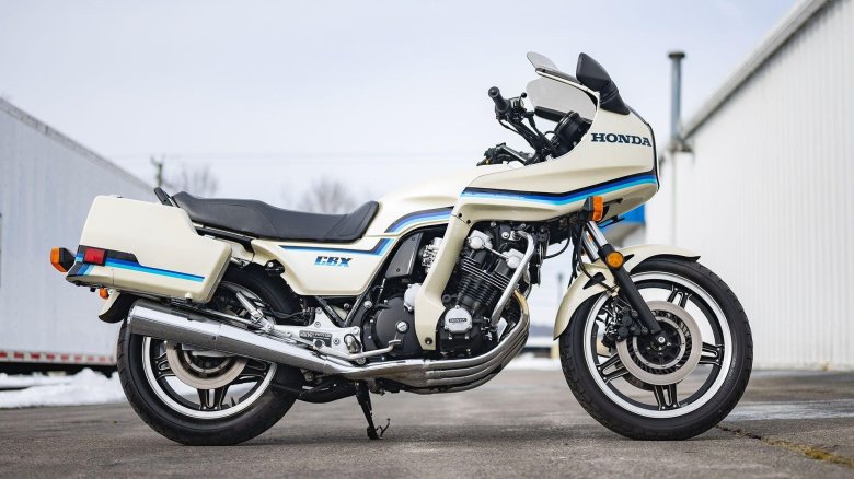 Автомобиль