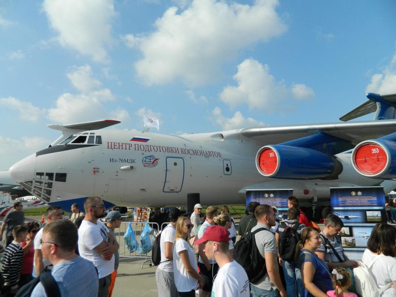 Самолет-лаборатория ил-76 МДК