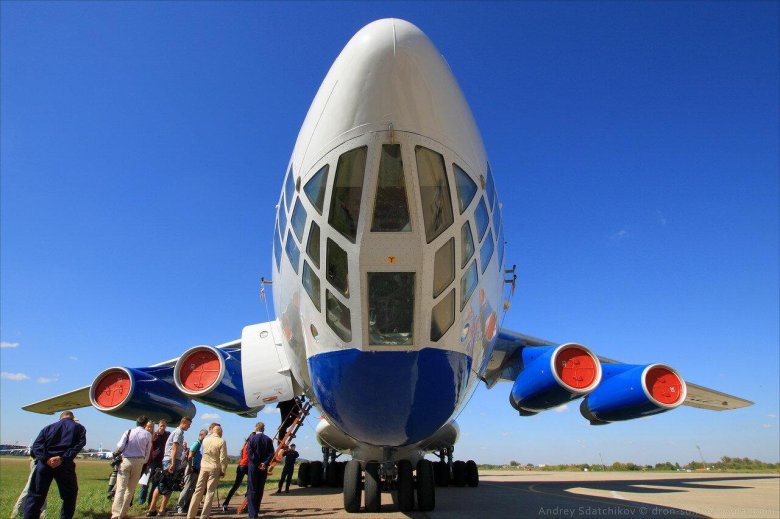 Самолет-лаборатория ил-76 МДК