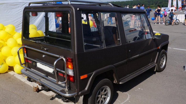 Автомобиль