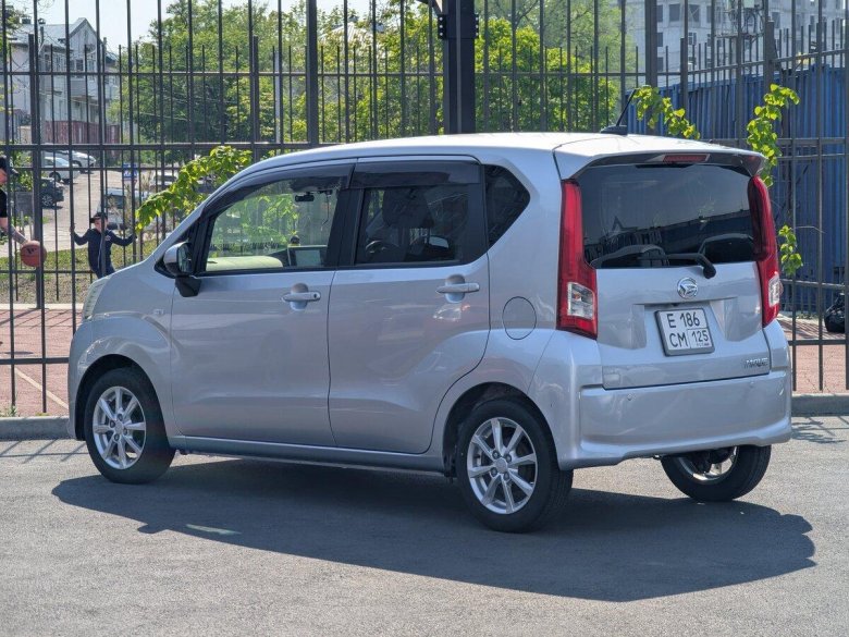 Daihatsu sirion m2
