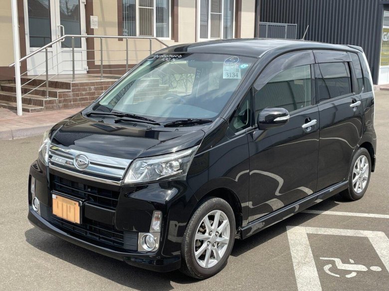 Daihatsu move 5 (2010-2014)