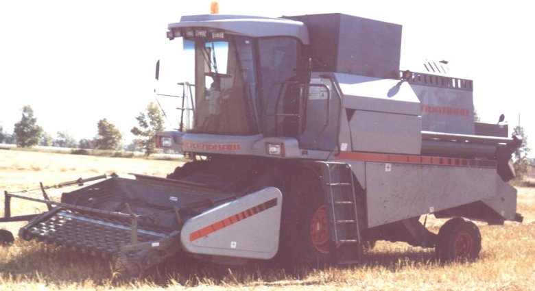 РСМ 082 зерноуборочный комбайн