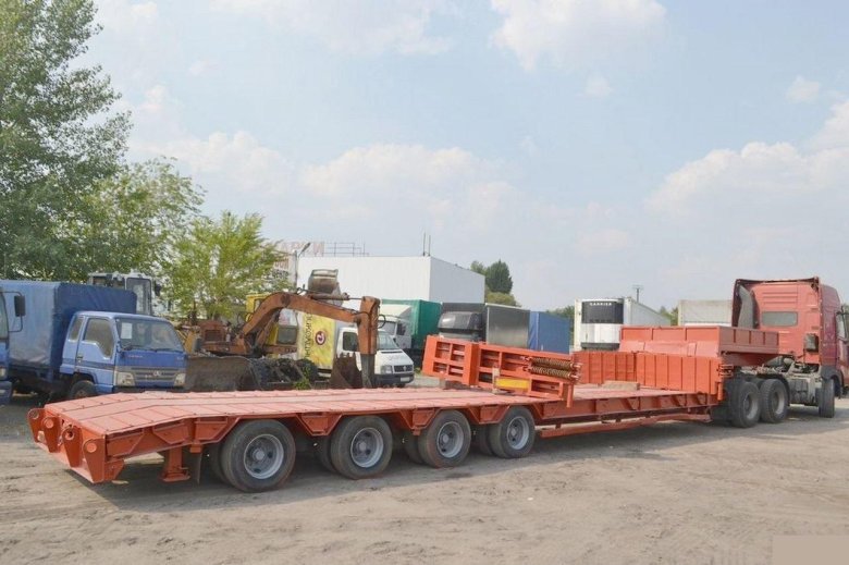 Полуприцеп-тяжеловоз 943330 трал