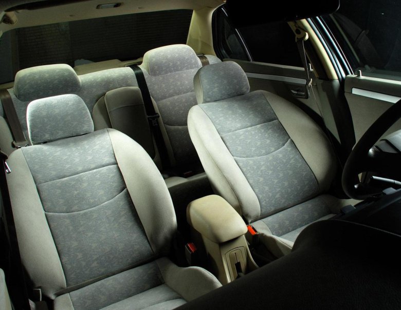 Iran Khodro Samand салон