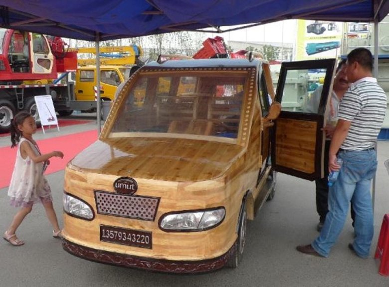 Электромобили из дерева