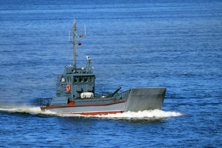 Десантный катер проекта 1176 акула