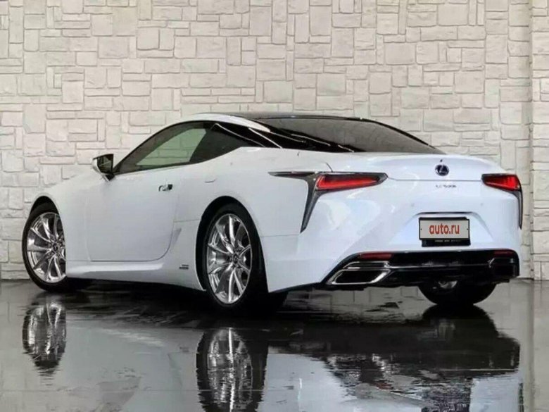 Nissan gt-r i рестайлинг 1