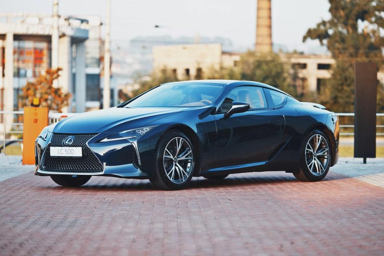 Лексус LC 500
