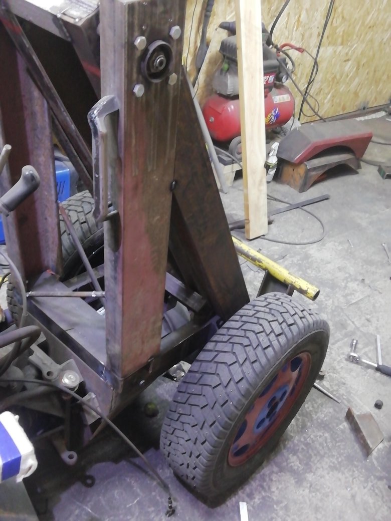 Погрузчик переломка 4х4