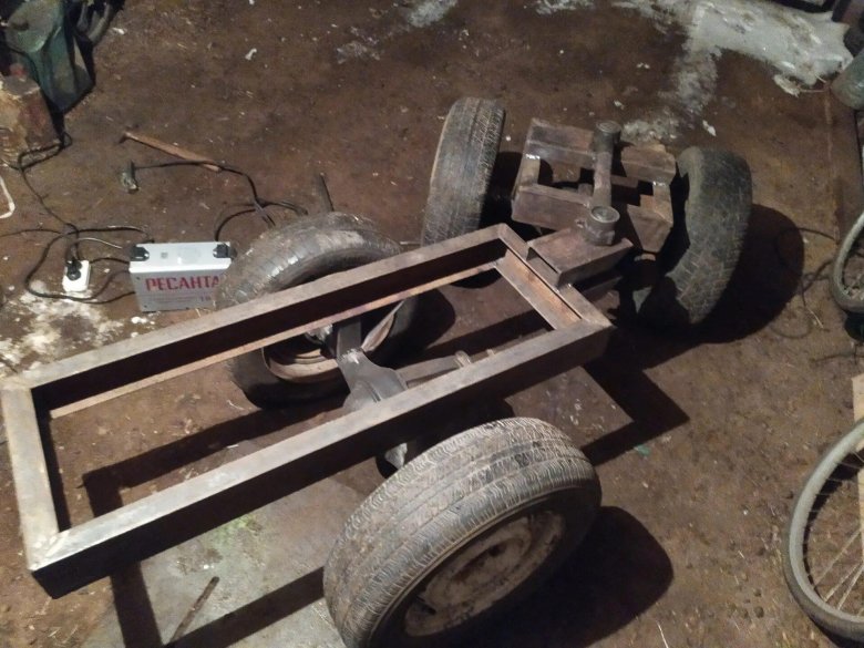 Погрузчик переломка 4х4