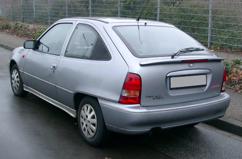 Daewoo Nexia хэтчбек