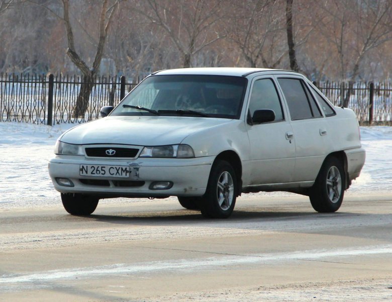 Daewoo Nexia cielo