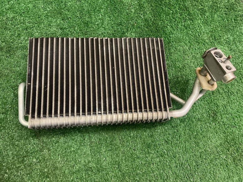 Испаритель кондиционера Мерседес 210