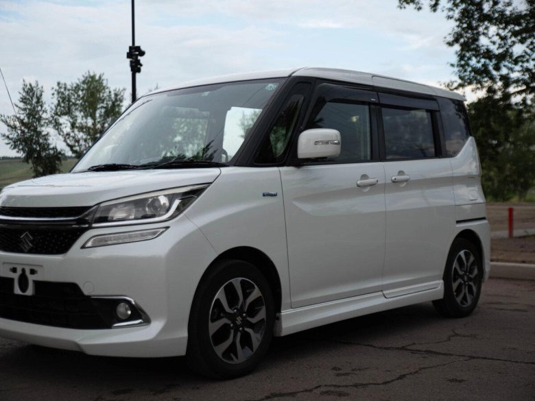 Mitsubishi Delica d:2 Hybrid MZ