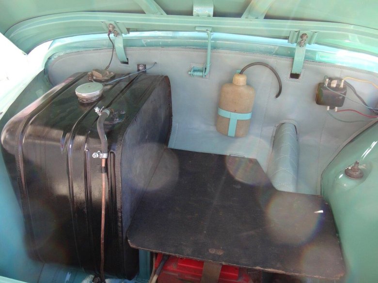 Внутри автомобиля