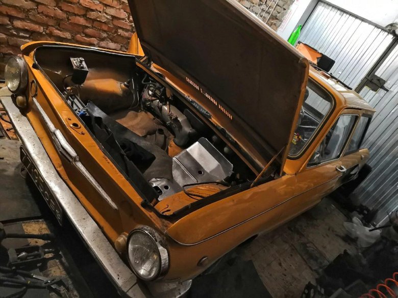 ЗАЗ-968 Запорожец багажник