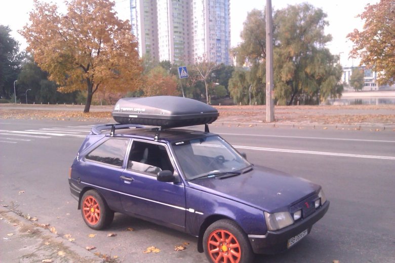 ЗАЗ-1102 Таврия багажник