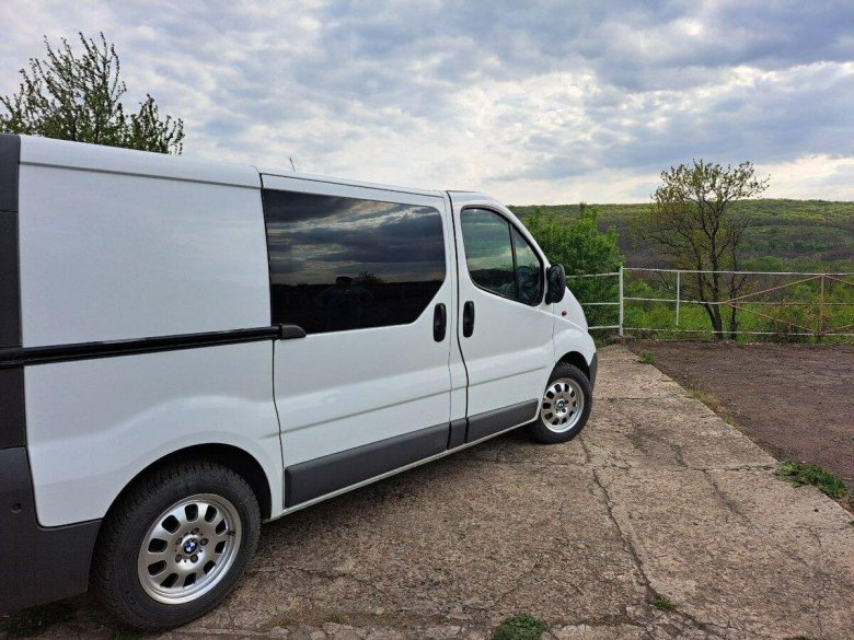 Воксхолл виваро