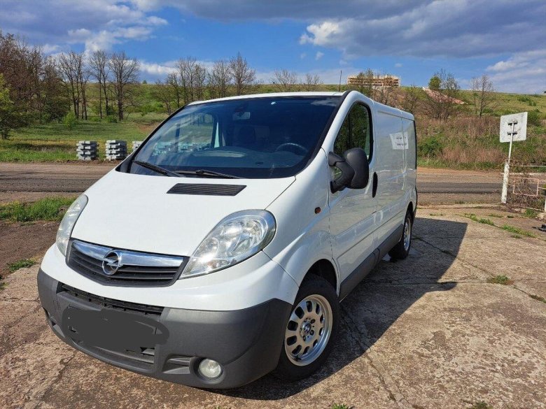 Opel vivaro a