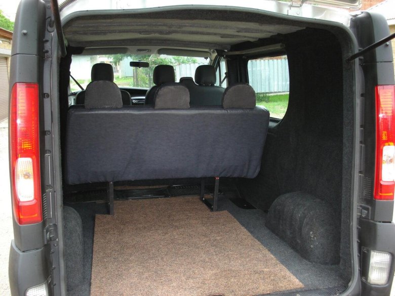 Опель Виваро Грузопассажирский