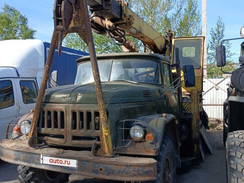 Зил 131 буровая урб 2а2