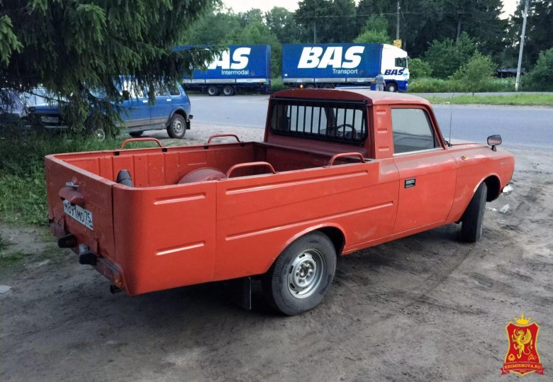 Москвич ИЖ 27151